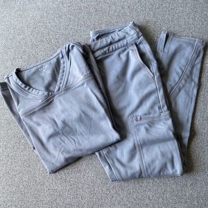 Jaanuu scrubs in grey